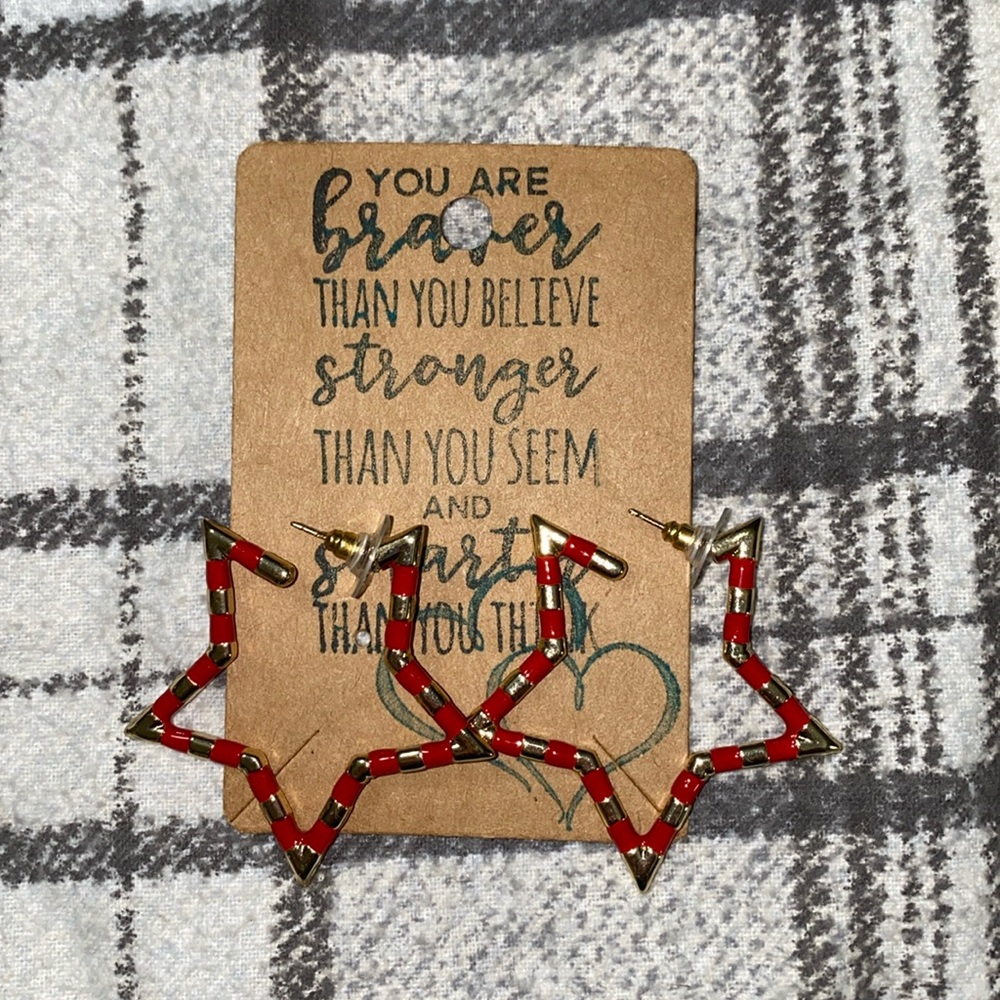 Woman’s red and gold Star earrings new